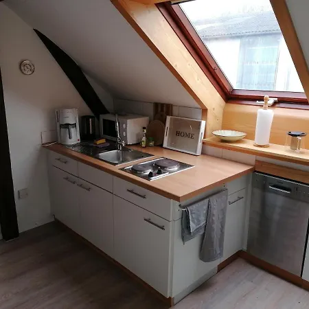 Fw Achterdeck, 1 Obergeschoss, Petershof-lehbek *